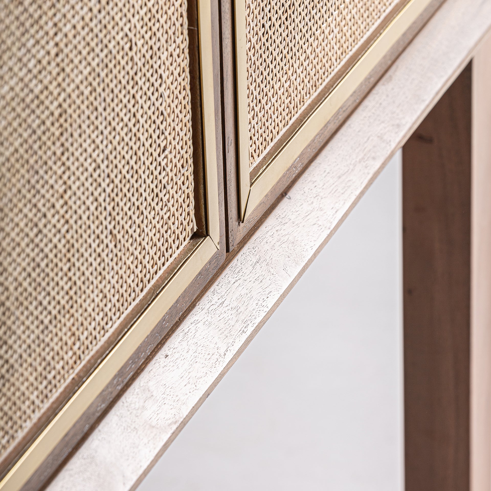 GONDORF WARDROBE